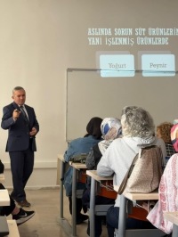 Kırşehir Ahi Evran Üniversitesi 60+ Tazelenme Üniversitesi Öğrencilerine Ders Verildi